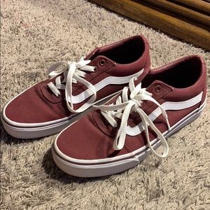 maroon low top laced vans